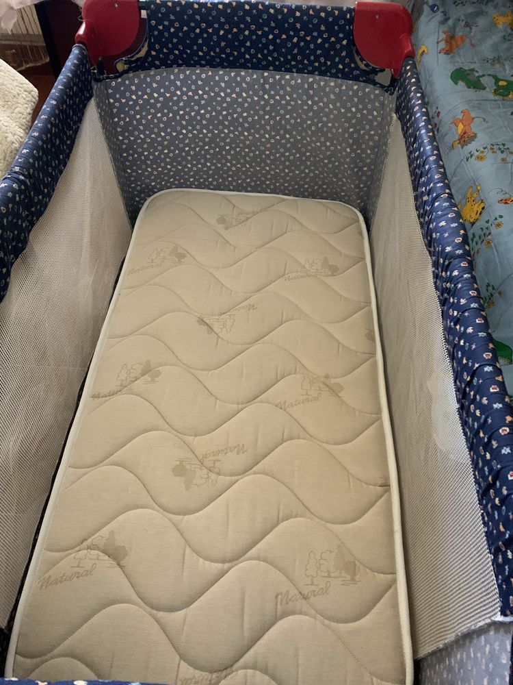 Cama de bebe de viagem / desmontavel com colchão ortopedico