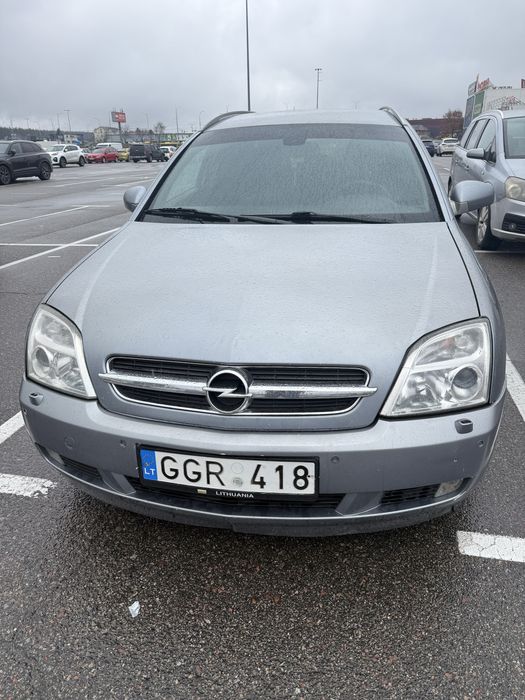 Продам вектра ц дізель 2005 рік на повному ходу 1,9 6ст