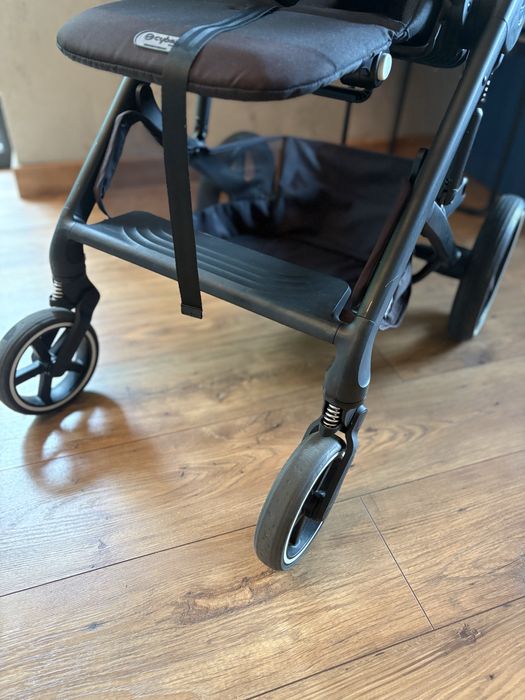 Cybex Balios S Lux + akcesoria