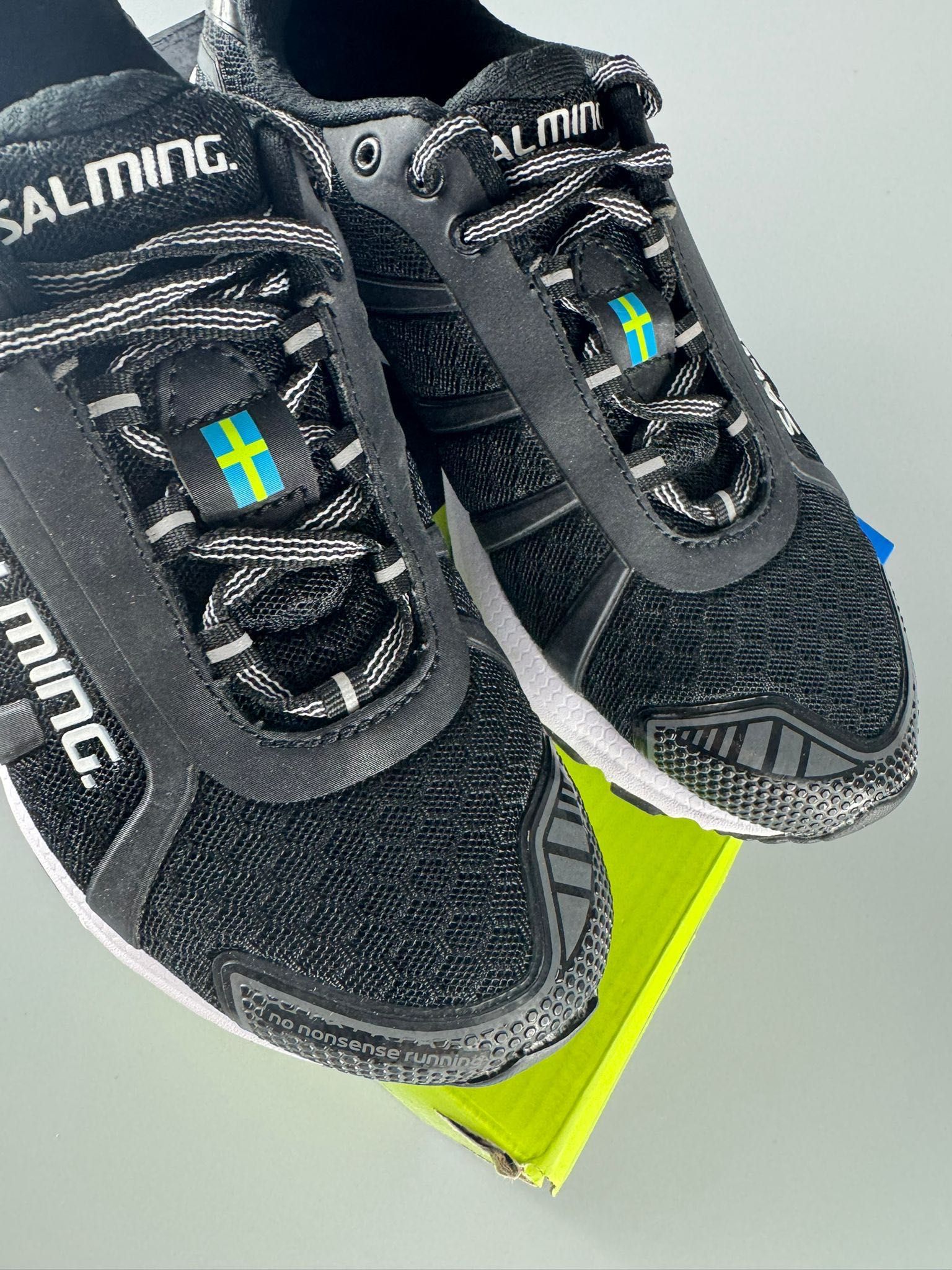 Nowe buty sportowe damskie SALMING. czarne 27 1/3