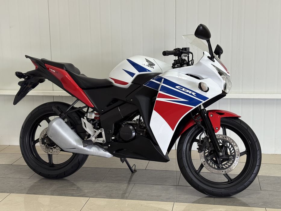 Honda Cbr 125 Jc50 #Najnowszy Model #Piękny #Kat B A1