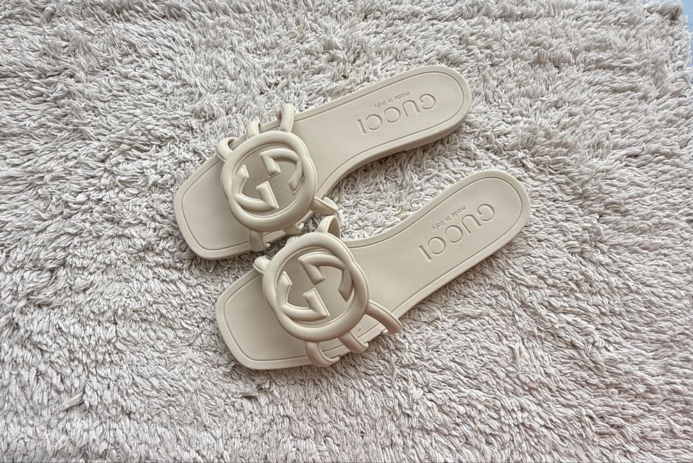 Шлепанцы силиконовые gucci