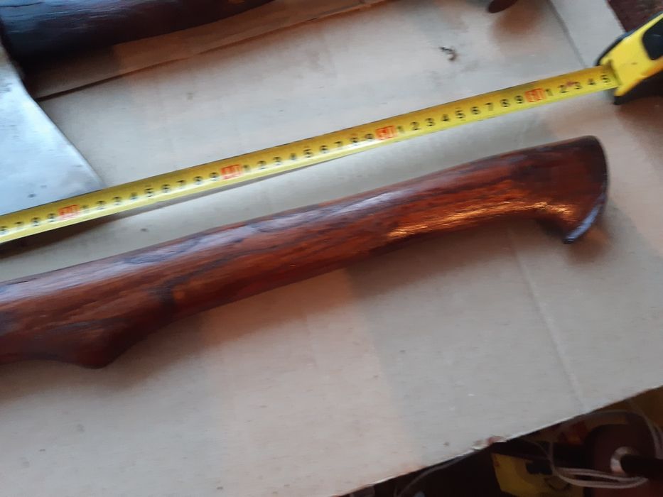 Старие топорики отличного качества.