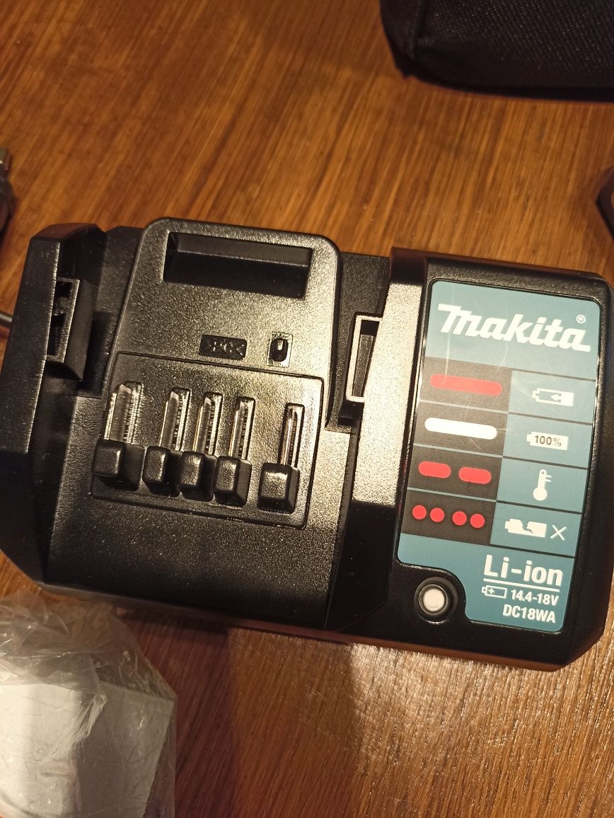 Makita 18V,ударный аккумуляторный шуруповёрт и лобзик