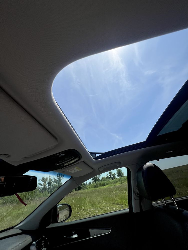 Kia sorento 7 osobowa bogate wyposażenie sprzedam