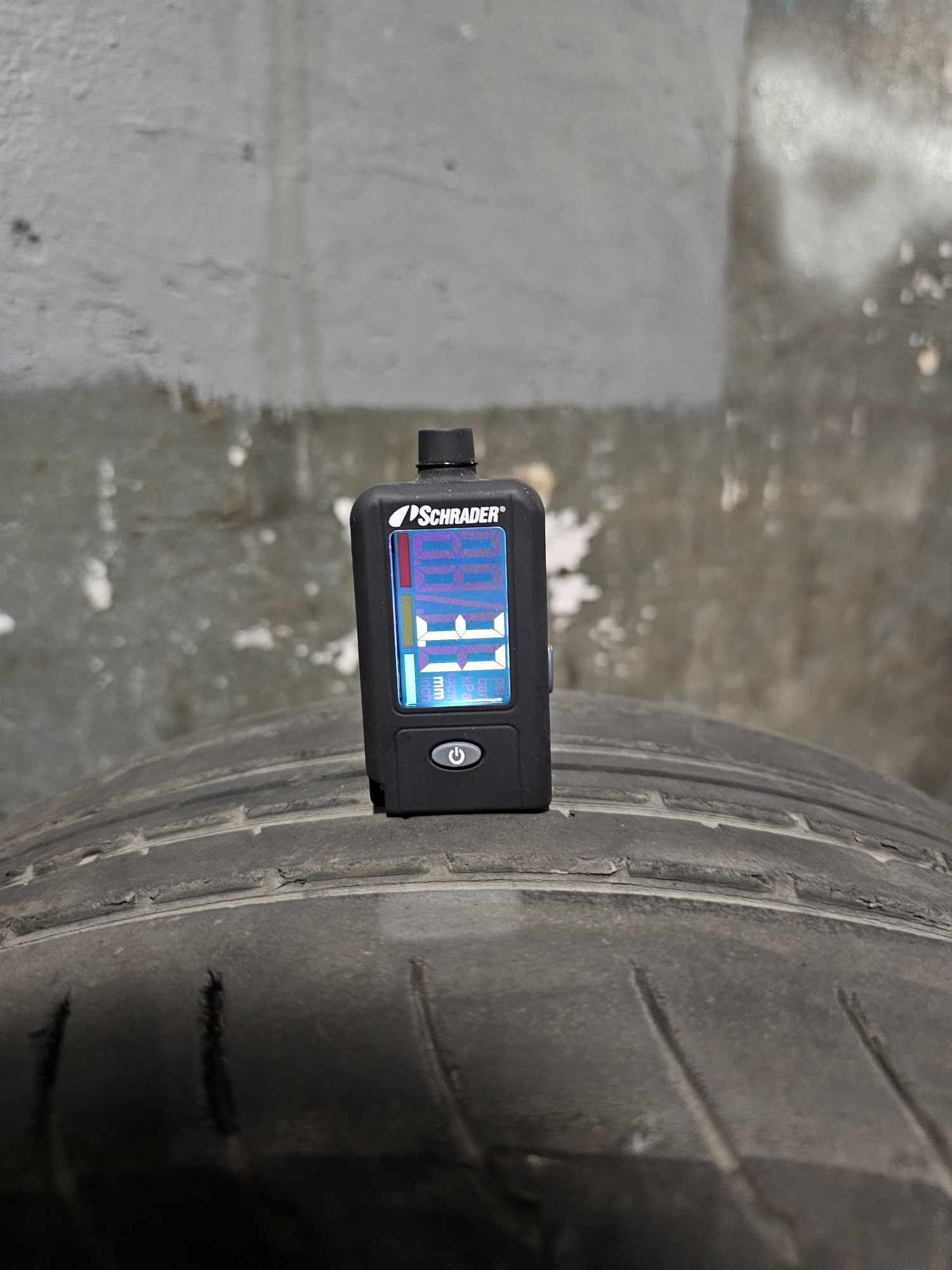 Продам б/у автошины Goodyear Eagle F1 Asymmetric 3 225/45 R17 94Y XL.