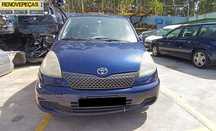 Para Peças Toyota Yaris Verso Van (_P2_)
