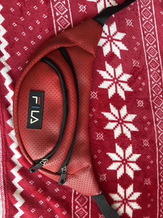 Сумка барсетка всё