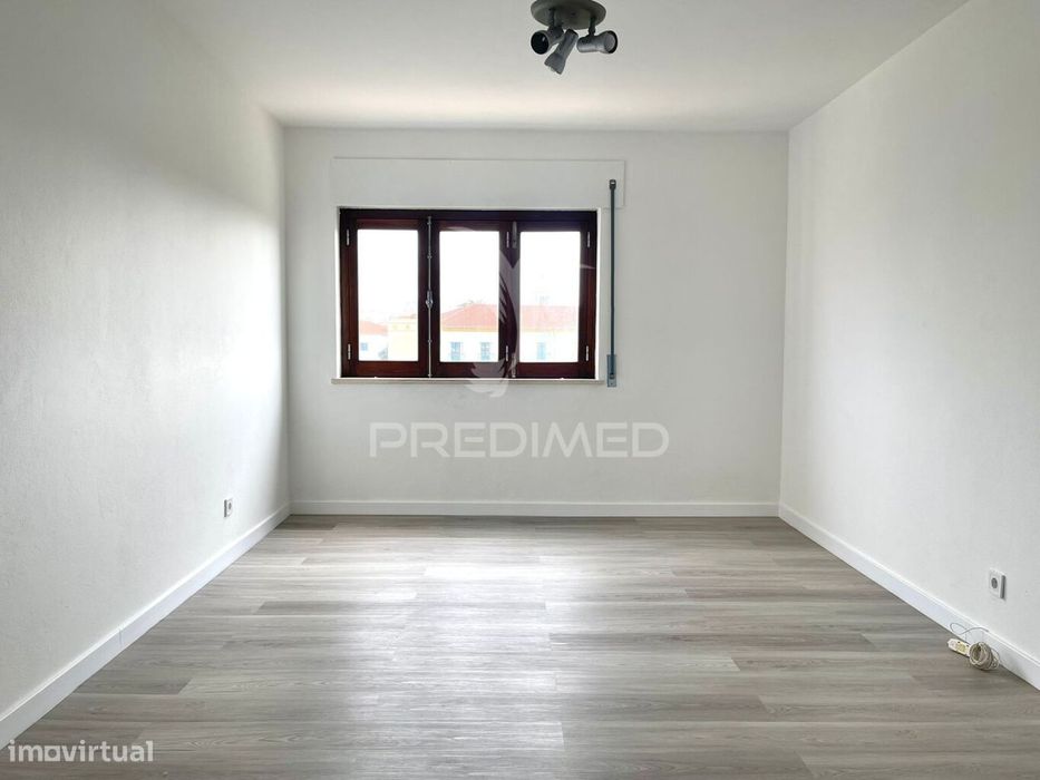 Apartamento T2 em Sines