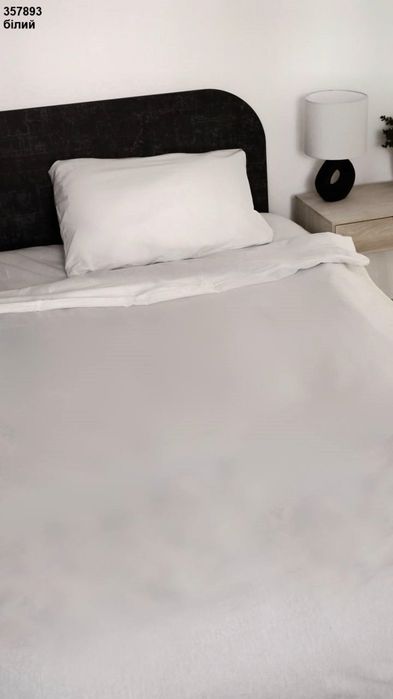 Постільний комплект білий полуторний