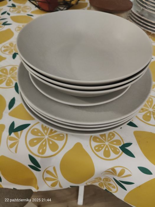 Talerze różne oddam
