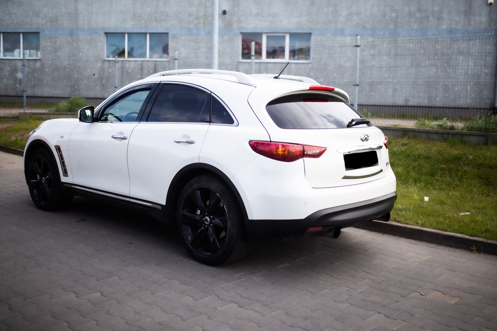 Infiniti FX D30S