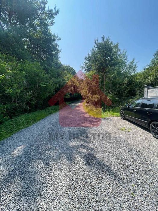 Продаж ділянки в с.Великі Лази!