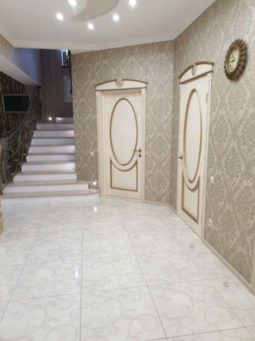 Продам чудесный дом пл. 202 м в Совиньоне- 2