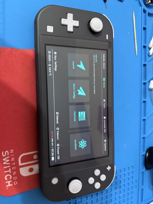 Nintendo Switch Lite cfw chip picofly rp2040 atmoshpere przeróbka