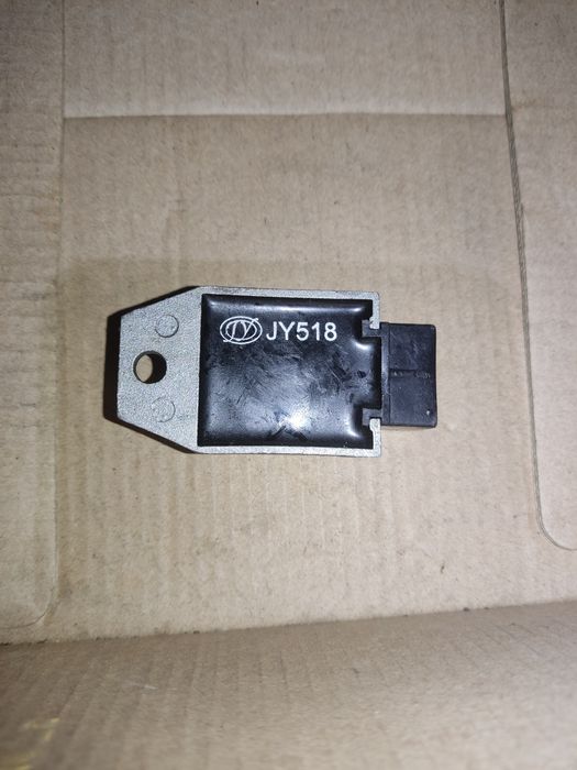 Реле регулятор напруги