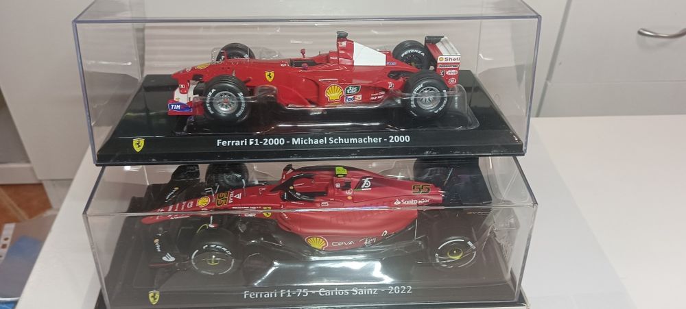 F1 2 Ferraris 1/24 (lote n28)