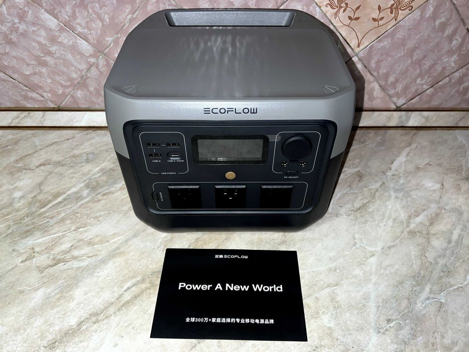 Зарядна станція Ecoflow River 2 Pro з розетками 220 В (768 Вт*год)