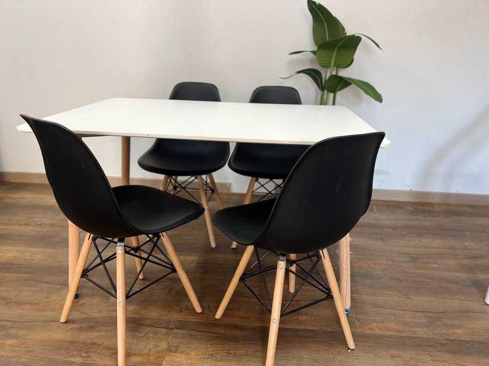 liberação mesa e 4 cadeiras novas envio gratis