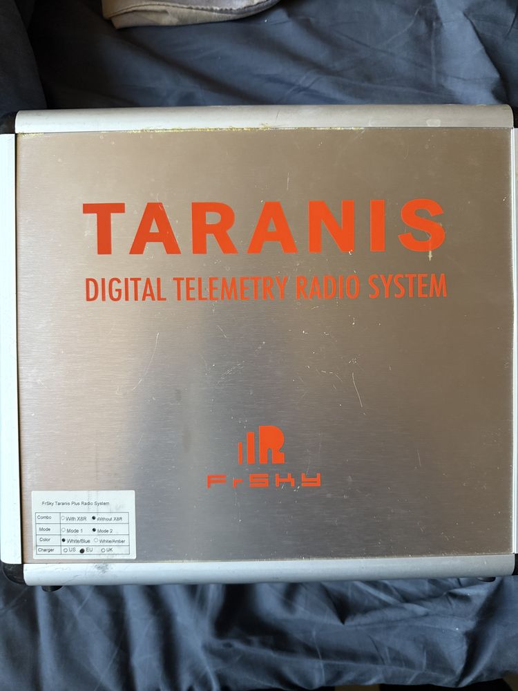 Taranis X8R PLUS radio do modeli FPV i nie tylko