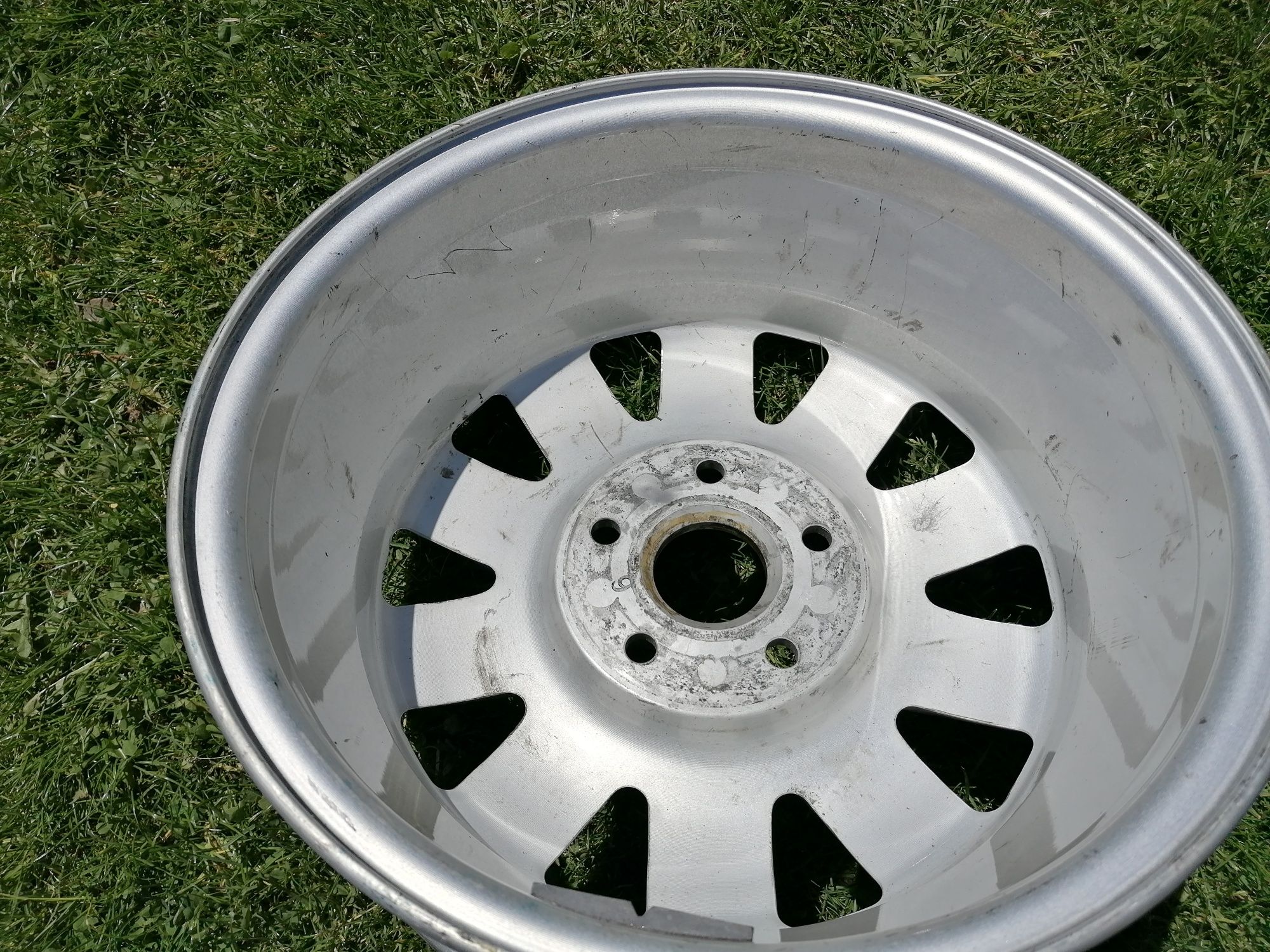 Felga aluminiowa 15 cali ET45 VW Seat Skoda 5x112