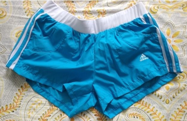 Шорти нові жіночі ADIDAS купальні пляжні