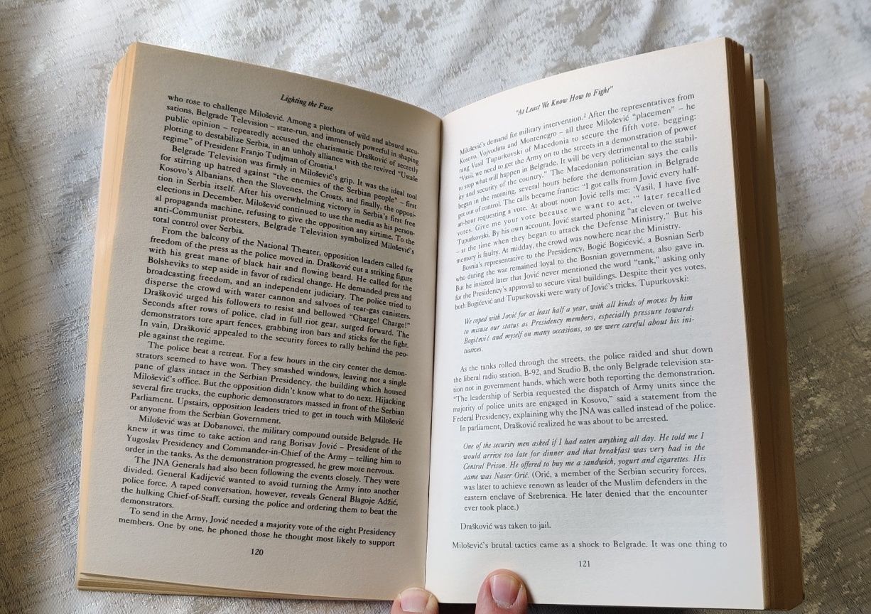 Livro The death of Yugoslavia