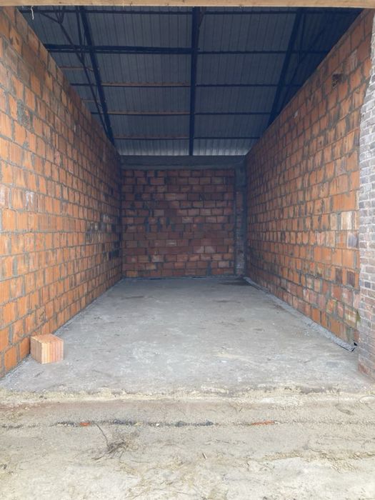 Do wynajęcia garaż, duza brama 3,5x4,0m