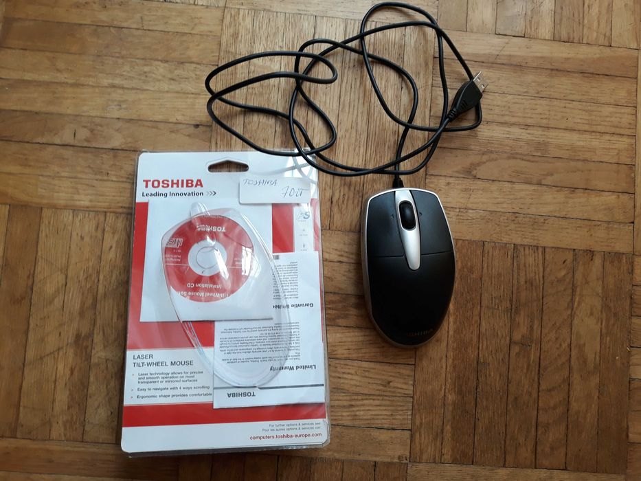 mysz komputerowa firmy Toshiba