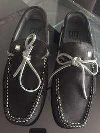 Sapato “vela” preto tamanho 41
