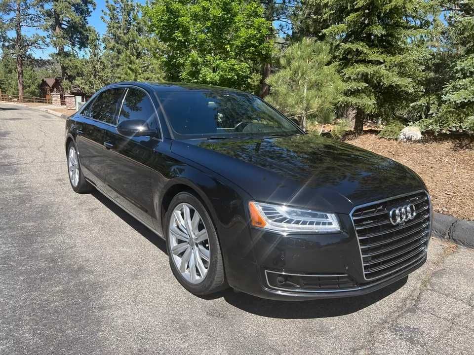 2016  Audi  A8 Prestige