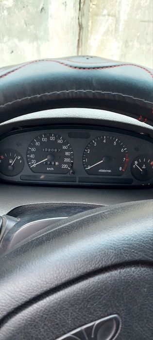 Продам машину nubira