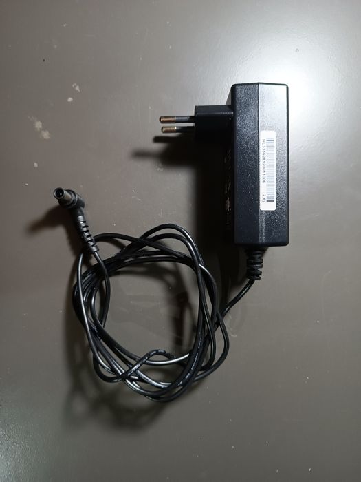 Zasilacz LG do monitora 19V