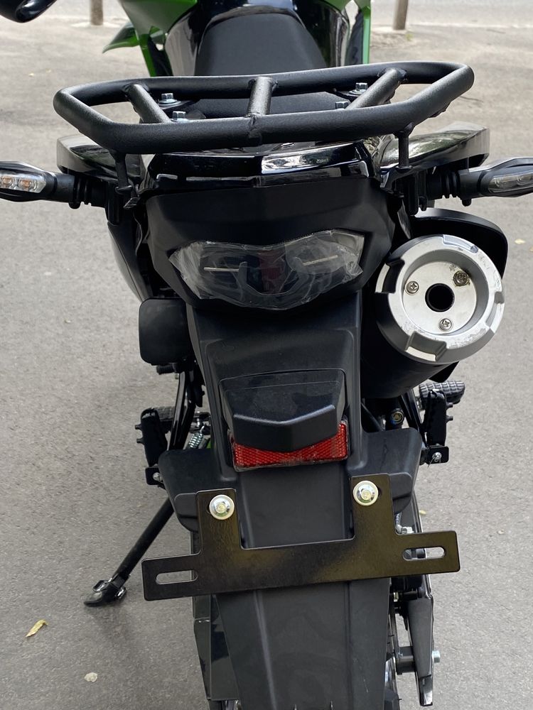 Мотоцикл SPARK SP300D-7