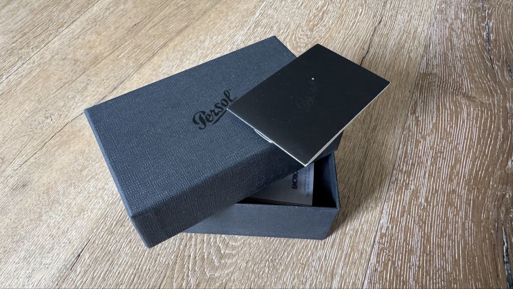 Pudełko Persol po okularach