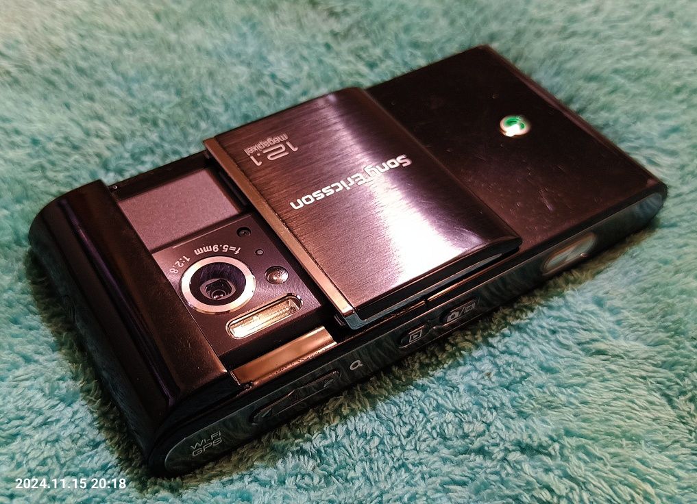 SonyEricsson Satio  U1i black,  Original. Ideal.