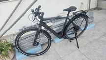 Bicicleta eléctrica beeq b400