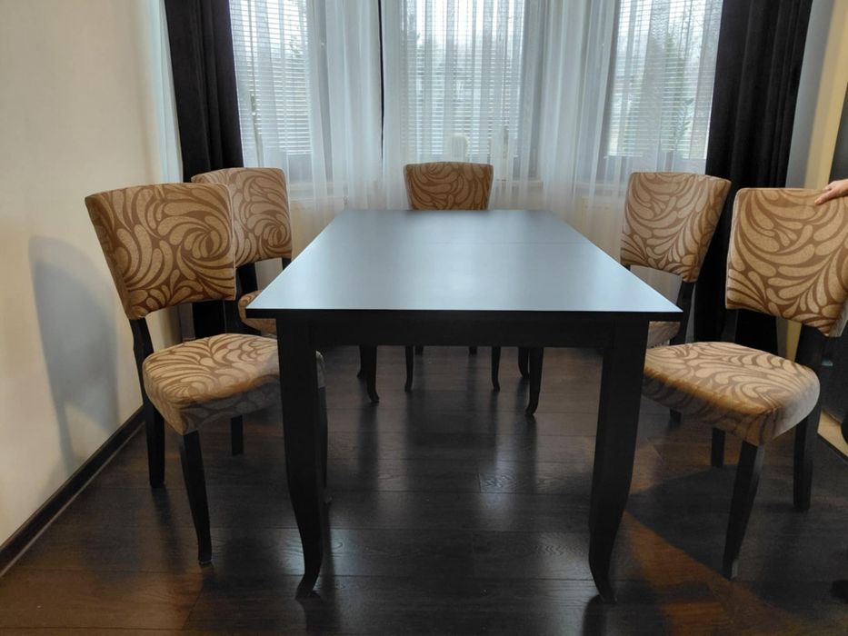 Stół i 6 krzeseł