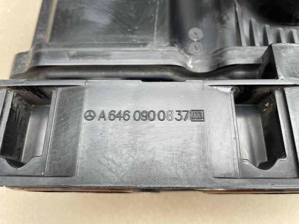 Коллектор впускной VITO-VIANO W 639