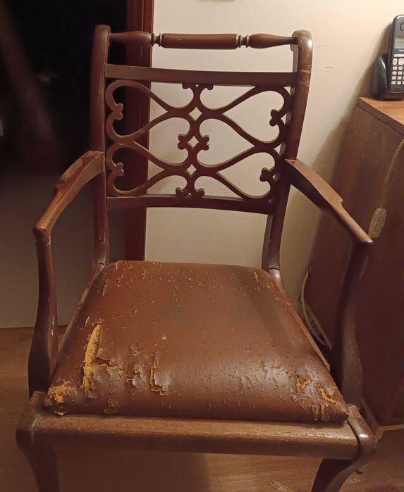 Cadeirão para restauro