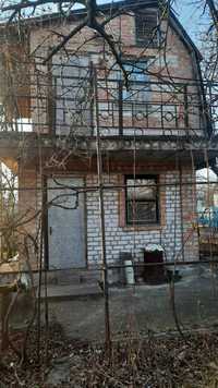 дачний будинок в центрально-міському районі (Карачуни)