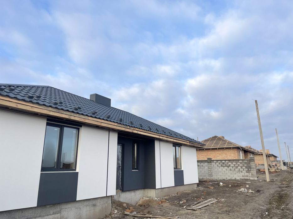 Окремий Будинок на Льонокомбінаті з Міськими Мережами