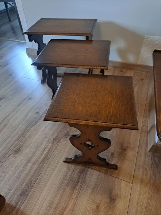 Stoliki taborety kwietniki trojaki