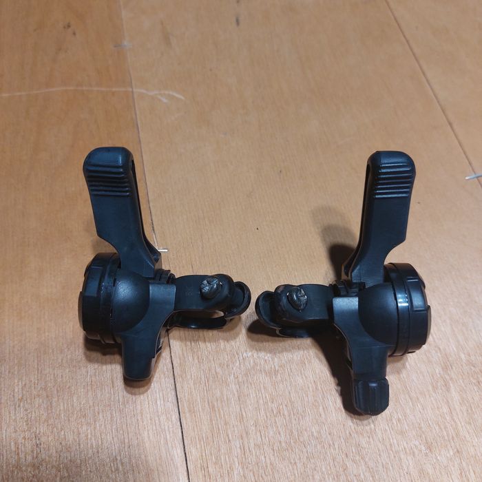 Kultowe Manetki 3x6 Shimano SIS SL-TY31