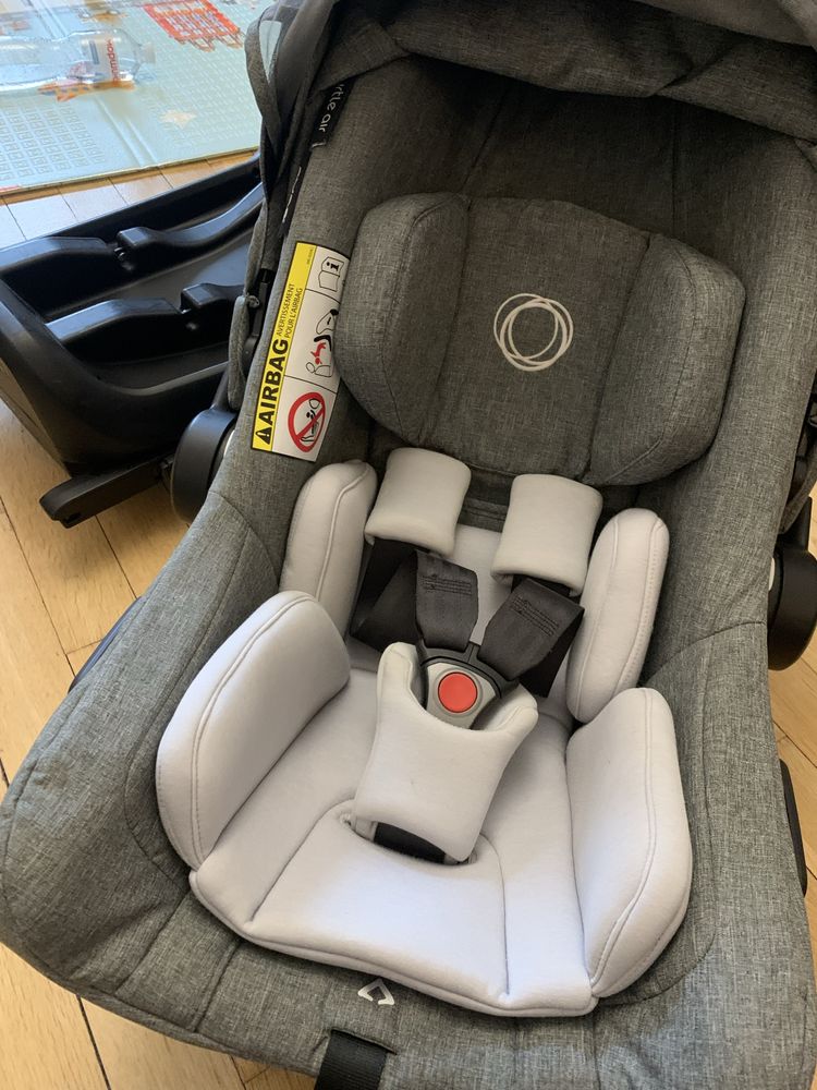 Bugaboo Turtle Air автокрісло з базою Isofix та адаптерами до коляски