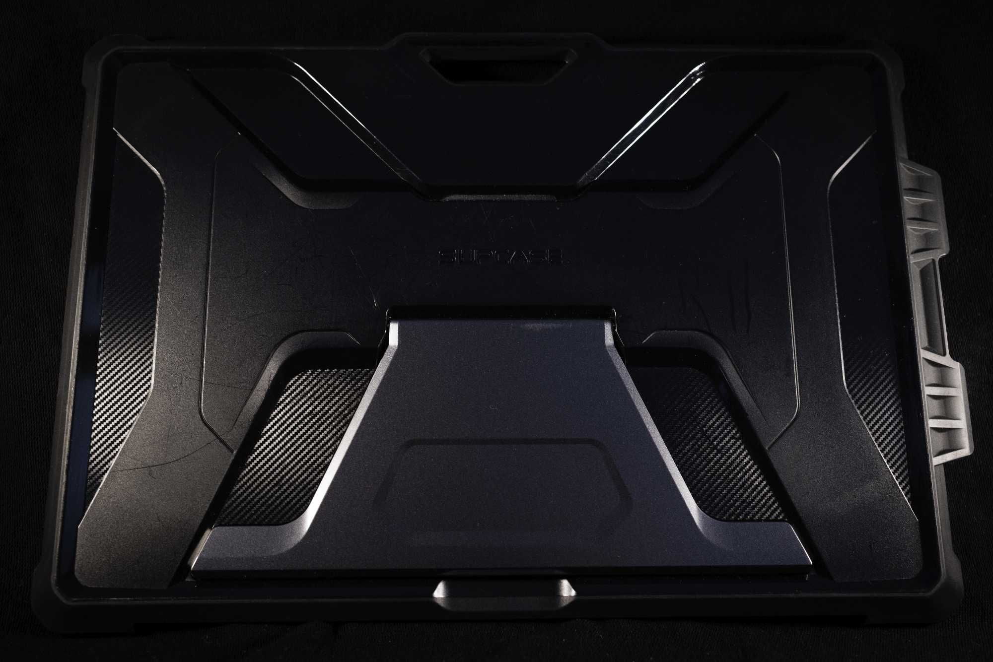 Etui do Surface Pro7 Supcase - 12.3 cala