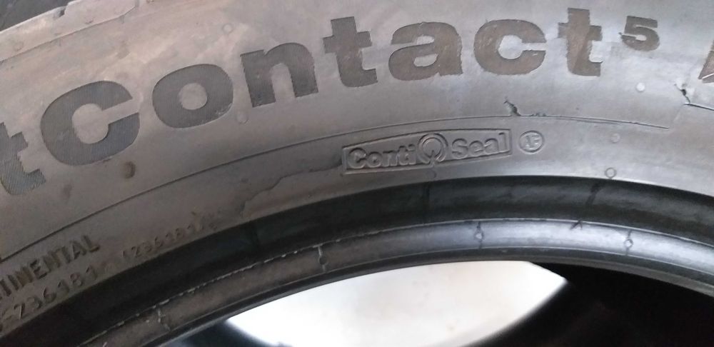 K215691C Komplet 255/45R19 100V Continental CSC5 2016rok