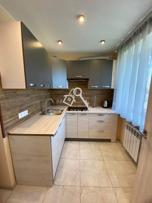 Оренда трикімнатної квартири по вулиці Петра Калнишевського!