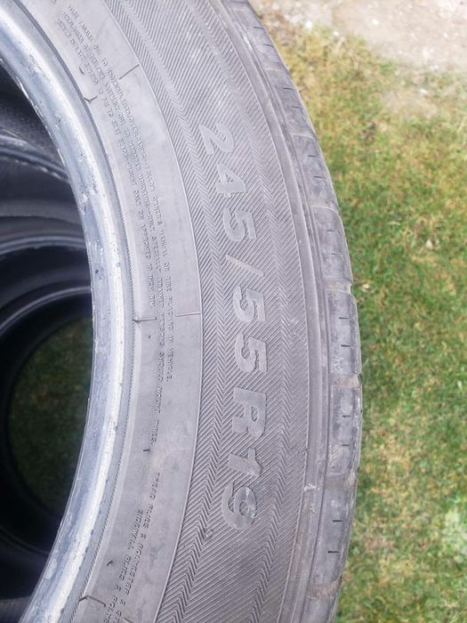 Продам шини 245/55 r19