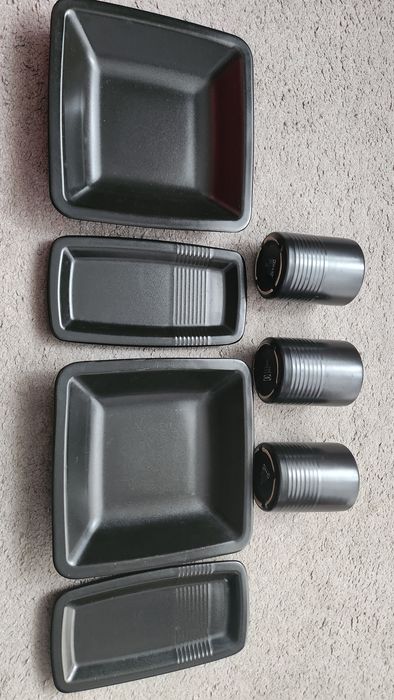 Naczynia czarne  IKEA